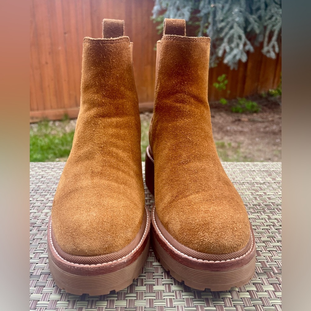 TORY BURCH Chelsea Lug 50mm Platform Ankle Boots Cognac Brown Suede Women Size 6